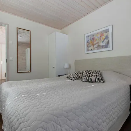 Vuosselinhovi A By Interhome Ruka